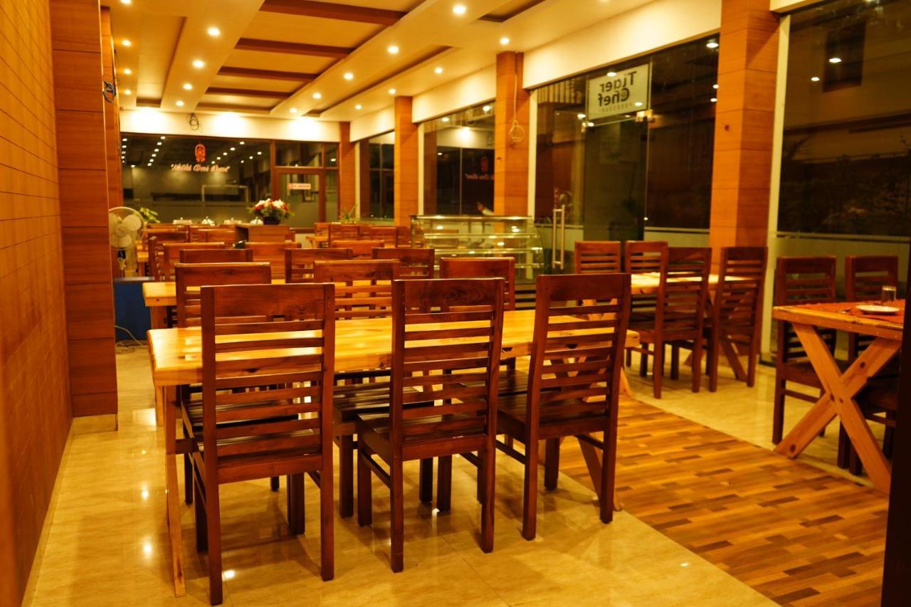 The Patio Thekkady Hotell Exteriör bild