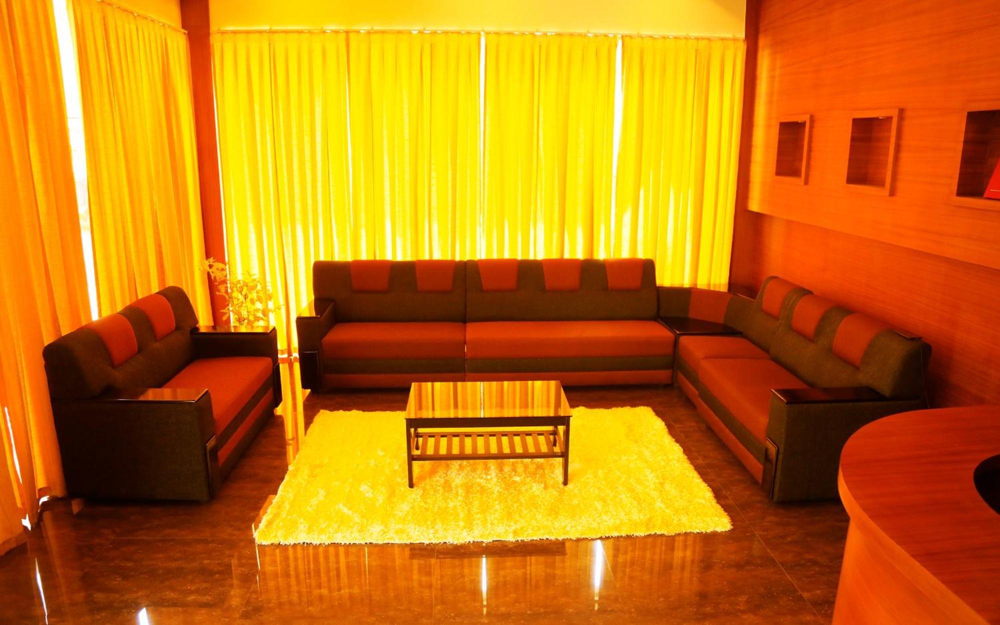 The Patio Thekkady Hotell Exteriör bild